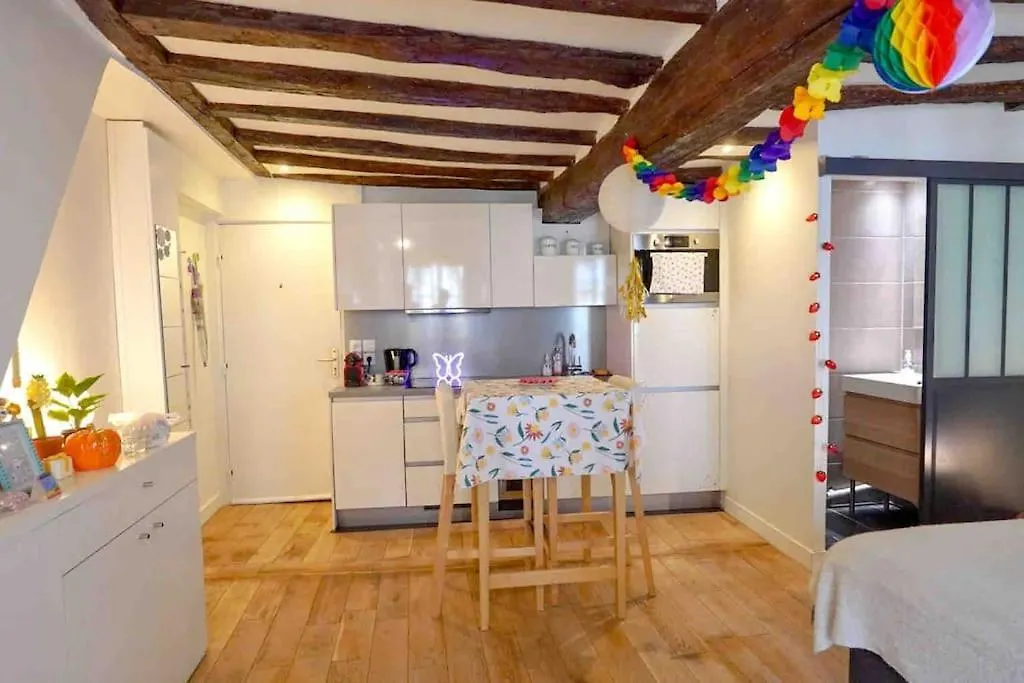 Apartamento Modern Designed Apartment@ Beaubourg Paris