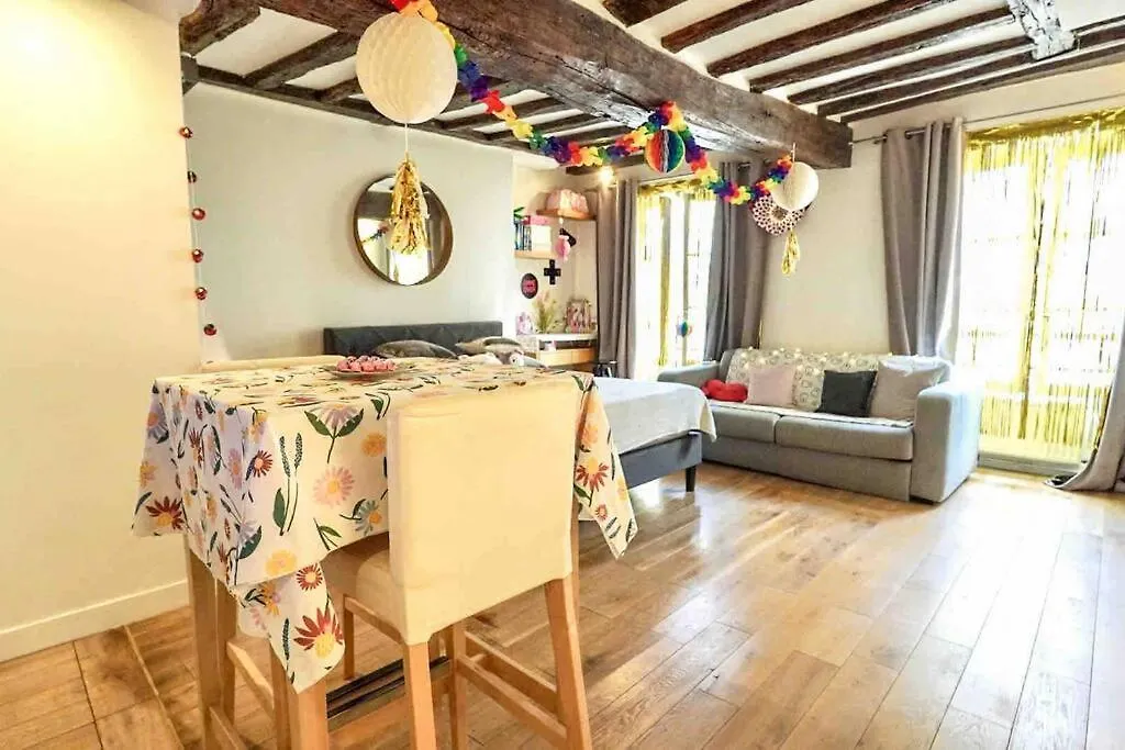 Apartamento Modern Designed Apartment@ Beaubourg